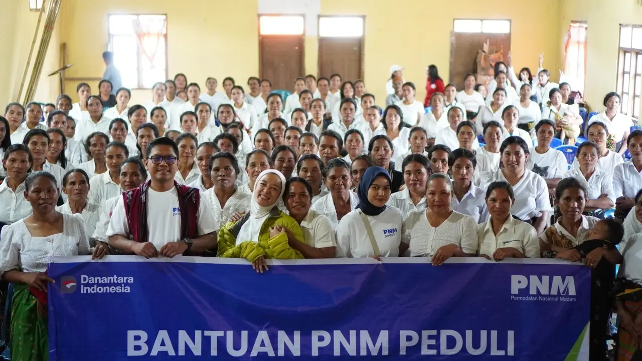 Dampingi Pemulihan Pascagempa NTT, PNM Peduli Hadirkan Trauma Healing bagi Nasabah