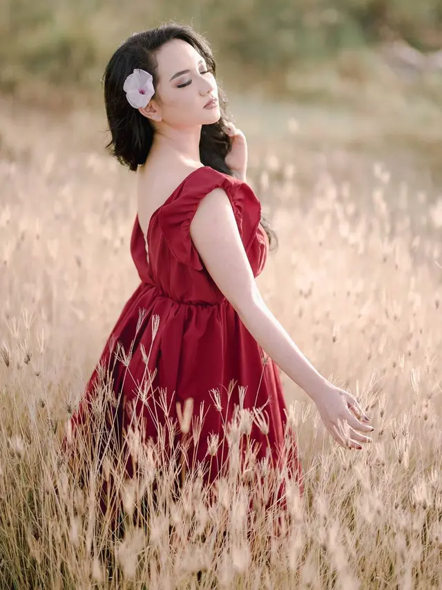 6 Pesona Lala Widy, Pedangdut Asal Sidoarjo yang Curi Perhatian