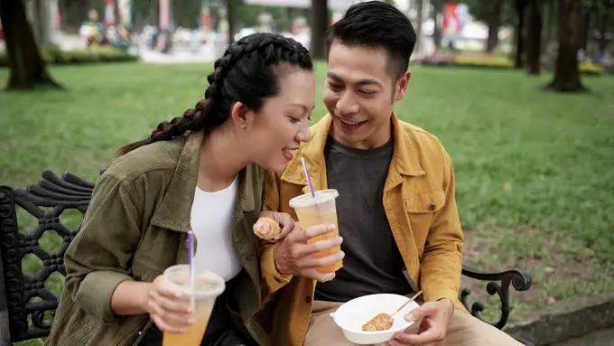 Cara Keluar dari Situationship Sebelum Terjebak Lebih Dalam - Cover