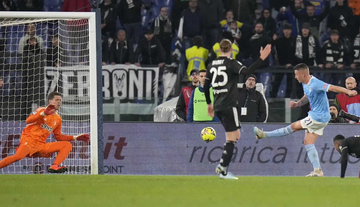 <p>Lazio mengalahkan Juventus pada giornata ke-29 Liga Italia. Lazio menang 2-1. (AP Photo/Alessandra Tarantino)</p>