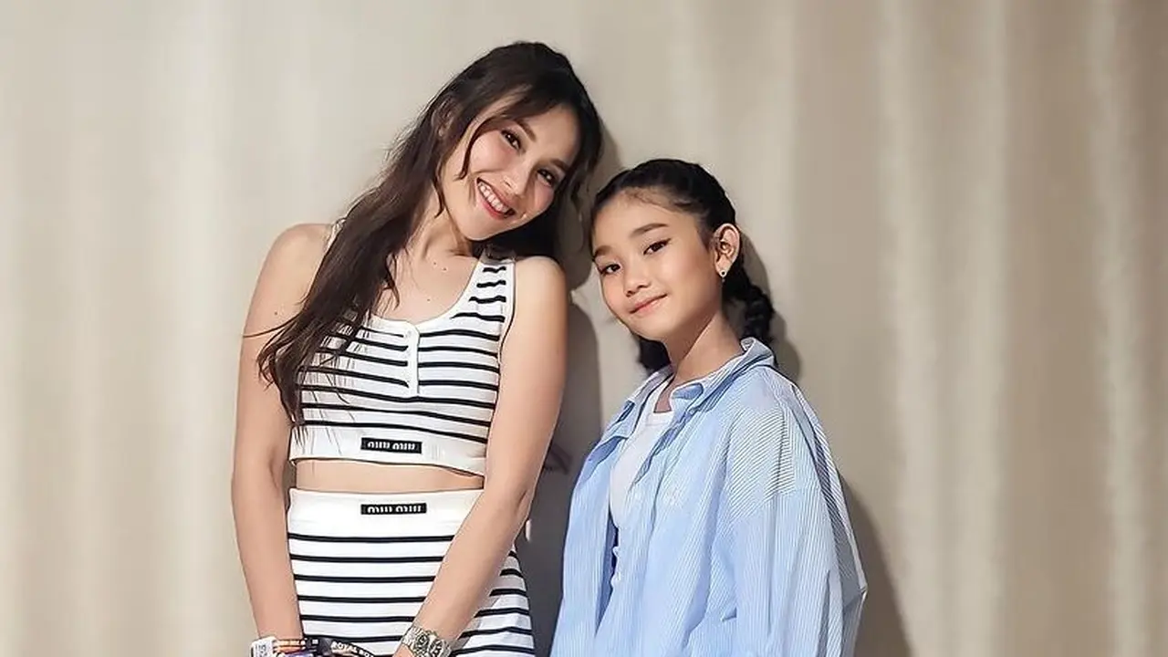 Ayu Ting Ting dan Bilqis (Instagram/ayutingting92)