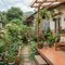 7 Ide Teras Minimalis Menghadap Kebun Sayur Organik di Lahan Sempit