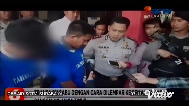 Pasangan anak dan orang tua (bapak-anak) kompak mengedarkan narkotika jenis sabu di wilayah hukum Bangkalan, Madura, Jawa Timur.Kedua tersangka berinisial MT (43) dan putranya IL (18) warga Bangkalan. Tersangka diringkus di rumahnya.