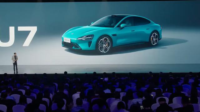 Xiaomi umumkan Xiaomi Su7, mobil listrik pertamanya yang mau saingi Tesla dan Porsche