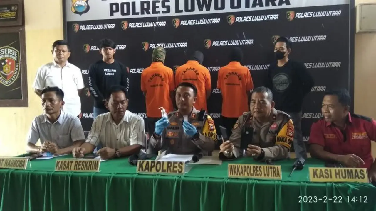 Polisi tangkap 3 pria terlibat kasus narkoba, dua di antaranya adalah ASN dan Pejabat (Liputan6.com/Fauzan)