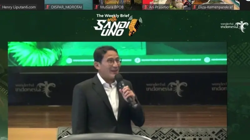 Menparekraf Sandiaga Uno dalam The Weekly Brief with Sandi Uno, Senin 14 Oktober 2024