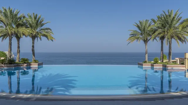Manjakan Diri dengan Spa dan Kuliner Unik di Hotel Mewah Oman