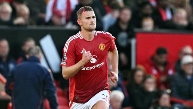 Foto: Pengorbanan Berdarah-Darah Matthijs de Ligt saat Bawa MU Menang Comeback atas Brentford di Liga Inggris
