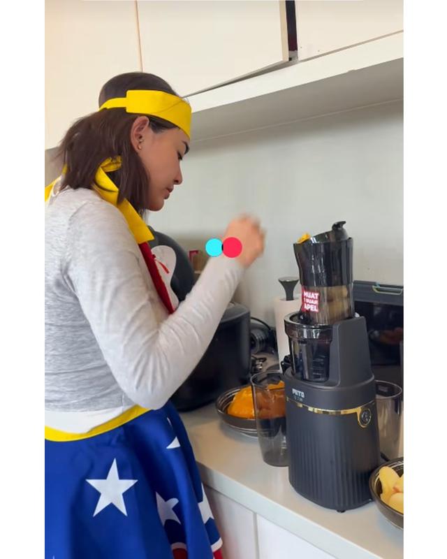 6 Potret dapur Amanda Manopo bergaya modern penuh perabot canggih, spot andalan masakin Kenny Austin