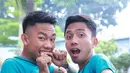 Terlihat kekompakan Duo Alvin yang selalu semangat dan energik dalam menjalani latihan di karantina D’Academy 3. (Galih W.Satria/Bintang.com)