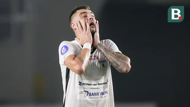 Foto: Belum Terkalahkan, Persib Gusur Bhayangkara FC dari Puncak Klasemen usai Gulung Persipura Jayapura dalam BRI Liga 1