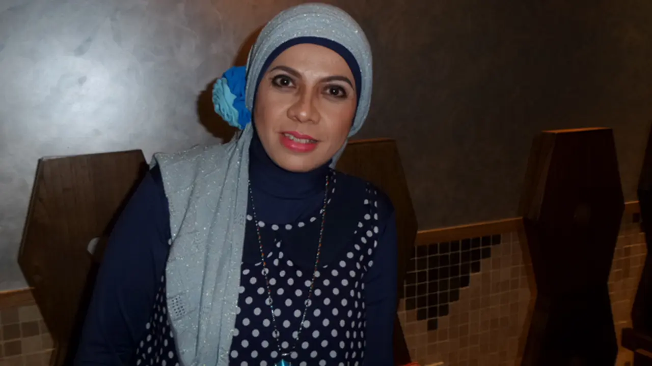 Devia Sherly Sukses di Karir dan Juga Musik