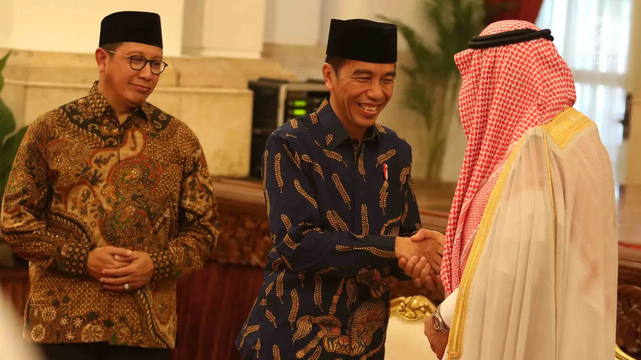 Jokowi Bersama Pangeran Arab Saudi Terima Penghafal Alquran di Istana