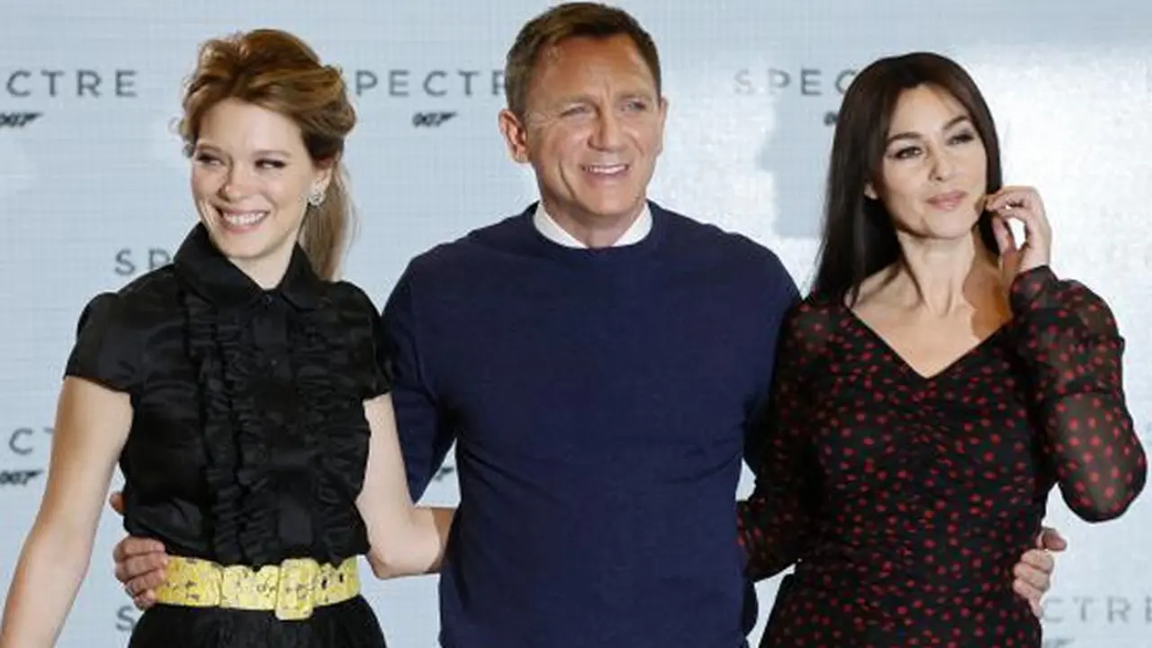 Hacker Bocorkan Skenario Film James Bond Terbaru