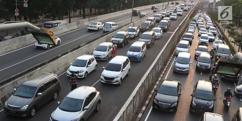 Volume Kendaraan Terlalu Tinggi, Kawasan Casablanca Selalu Macet Meski ada JLNT