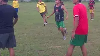 Jelang ke Spanyol, Evan Dimas Latihan Bersama Teman Sekampung