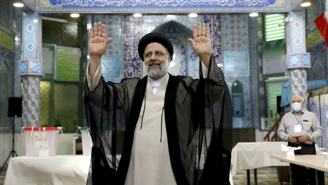 FOTO: Iran Gelar Pemungutan Suara Pemilihan Presiden