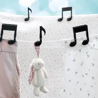 Jepitan jemuran ini bikin para pecinta musik mood buat cuci dan menjemur pakaian. (Via: boredpanda.com)