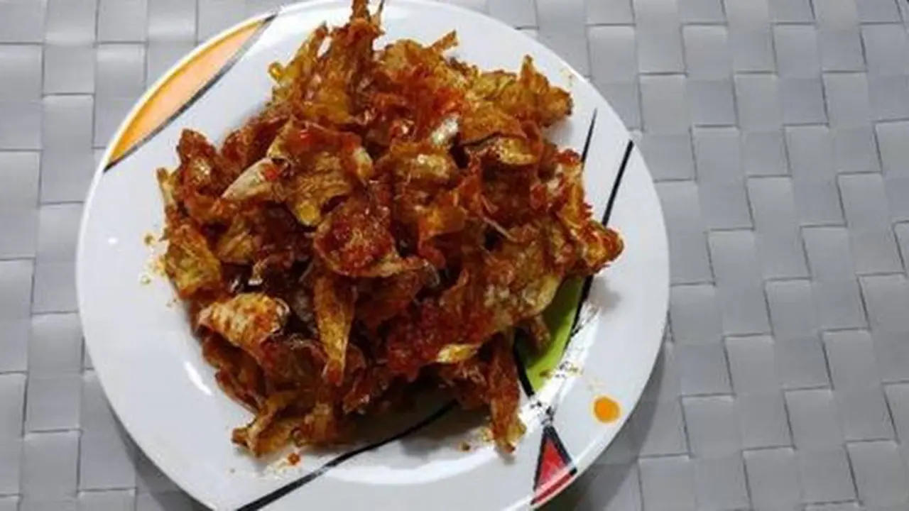 Ikan asin balado./Copyright cookpad.com/Lim Sri Kumalawati