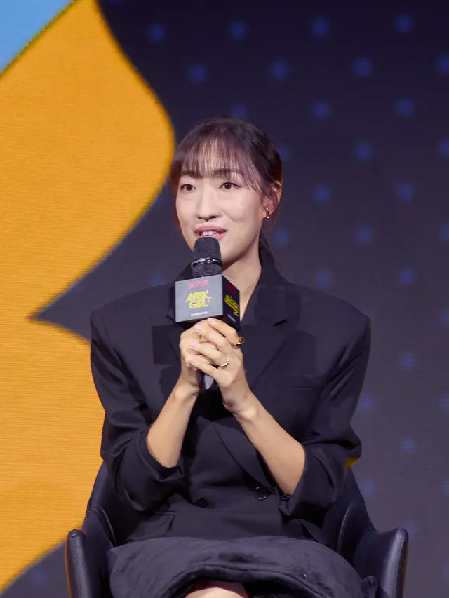 Lee Han Byeol, dalam konferensi pers drakor Netflix terbaru, Mask Girl.. (Foto: Netflix)