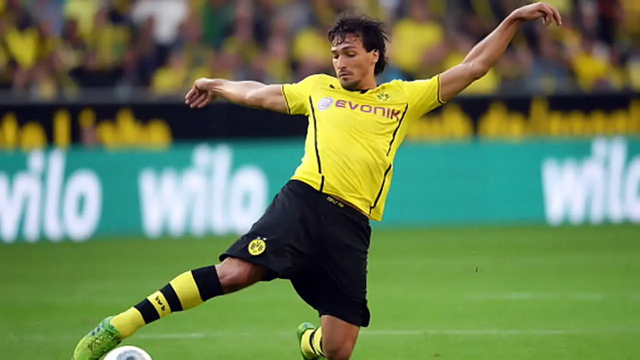 mats-hummels-131018b.jpg