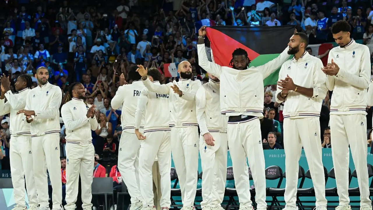 Komentator AS Sok Kritis soal Palestina Saat Bendera Dikibarkan Atlet Basket Prancis, Ujung-ujungnya Salah