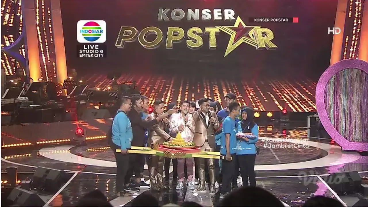 Pop Star