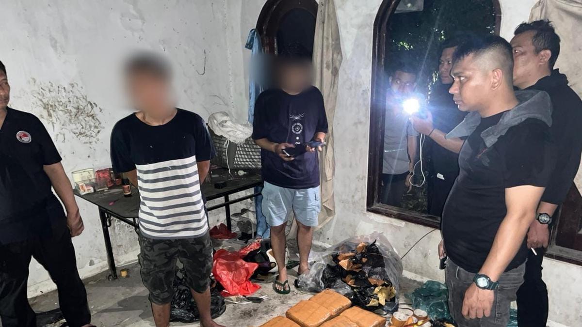18 Kg Ganja Gagal Beredar di Jakarta Barat, Pelaku Ditangkap di Parkiran Minimarket