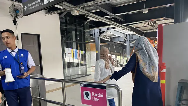 TransJakarta gratis untuk penumpang perempuan di Hari Kartini 21 April.