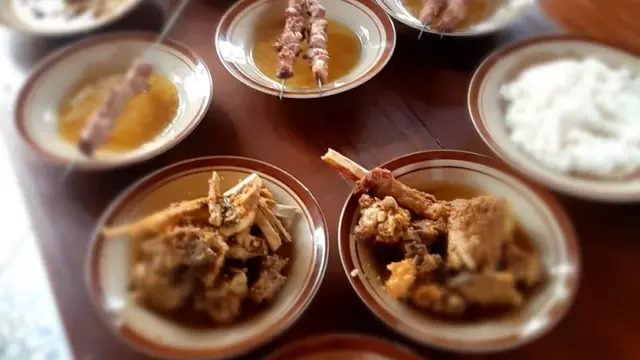 Rekomendasi Tempat Makan Tengkleng di Jogja