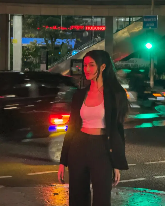 6 Potret memesona Raia Wahab anak Dominique Sanda ‘Mbak Yul’ yang kini jadi model