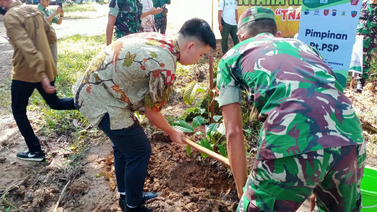 Aksi Penanaman Pohon di Kawasan Hutan Raya Bukit Soeharto