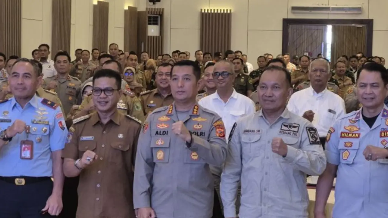 Kapolresta Bandung Kombes Pol Aldi Subartono saat menghadiri acara rapat koordinasi lintas sektor kamtibmas di Soreang, Kabupaten Bandung.