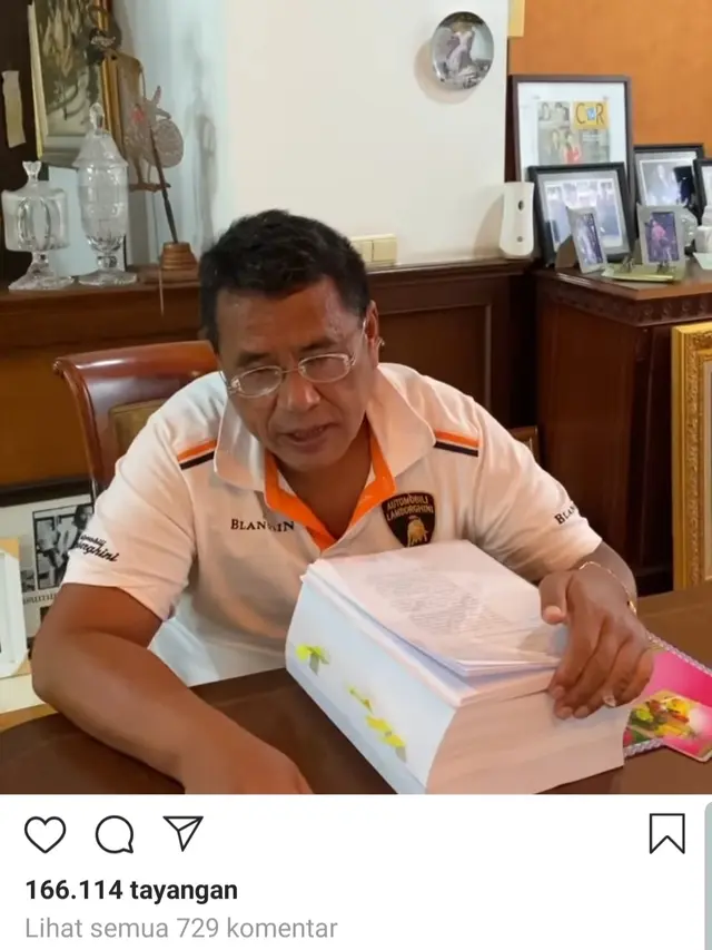 Unggahan Hotman Paris. (Foto: Instagram @hotmanparisofficial)