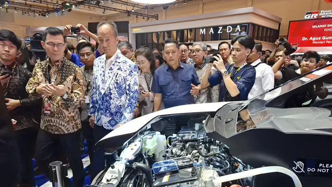Di Balik Target 850 Ribu Mobil, Ada Strategi Besar Pemerintah