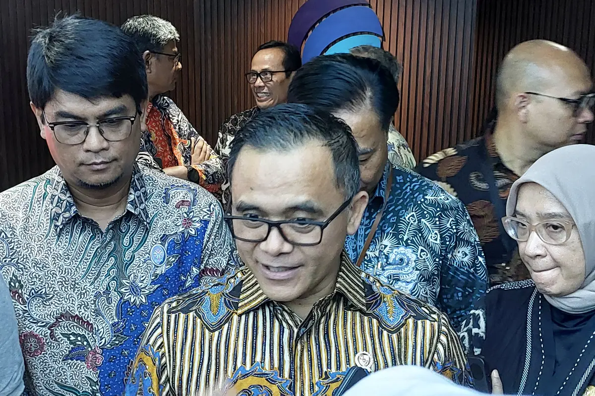 Menteri Pendayagunaan Aparatur Negara dan Reformasi Birokrasi (PAN RB) Abdullah Azwar Anas dalam Konferensi Pers Progres Pengadaan ASN 2024 di Kantor Kementerian Komunikasi dan Informatika, Jakarta, Jumat (3/5/2024). (Arief/Liputan6.com)