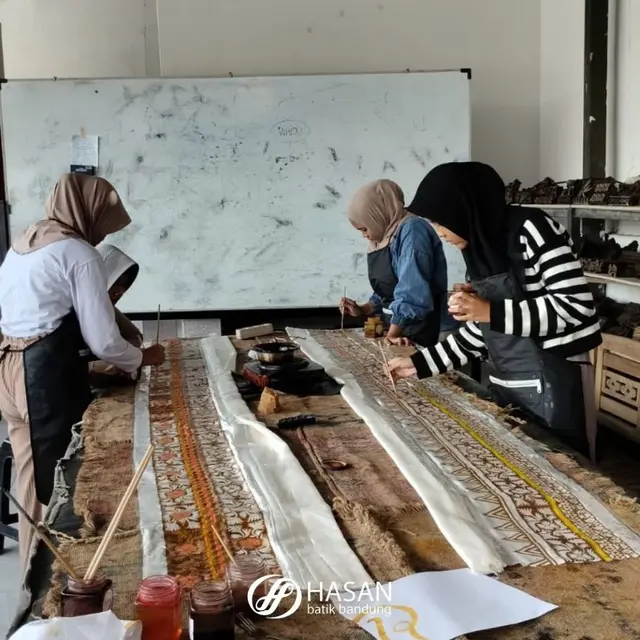 Hasan Batik Bandung