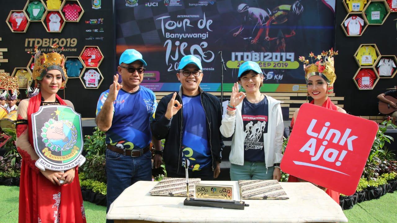 Sinergi Dengan LinkAja Banyuwangi Dorong Transaksi Keuangan Non Tunai Daerah