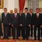 Marsekal Madya Hadi Tjahjanto saat disumpah menjadi Staf Angkatan Udara (Kasau) di Istana Negara, Jakarta, Rabu (18/1). Pengangkatan Hadi Tjahjanto sebagai Kasau berdasarkan Keputusan Presiden RI Nomor 2/TNI/2017 . (Liputan6.com/Angga Yuniar)