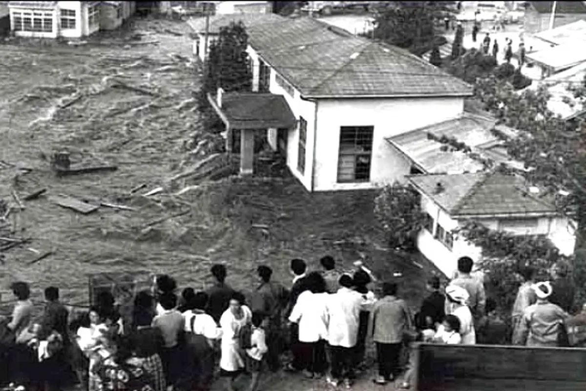 Tsunami Filipina 1976