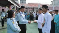 Pemberian remisi Lebaran Idul Fitri kepada narapidana di Riau. (Liputan6.com/M Syukur)