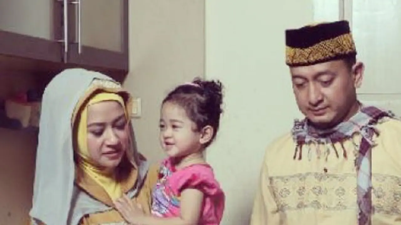 Shinta Tanjung dan Zacky Mirza