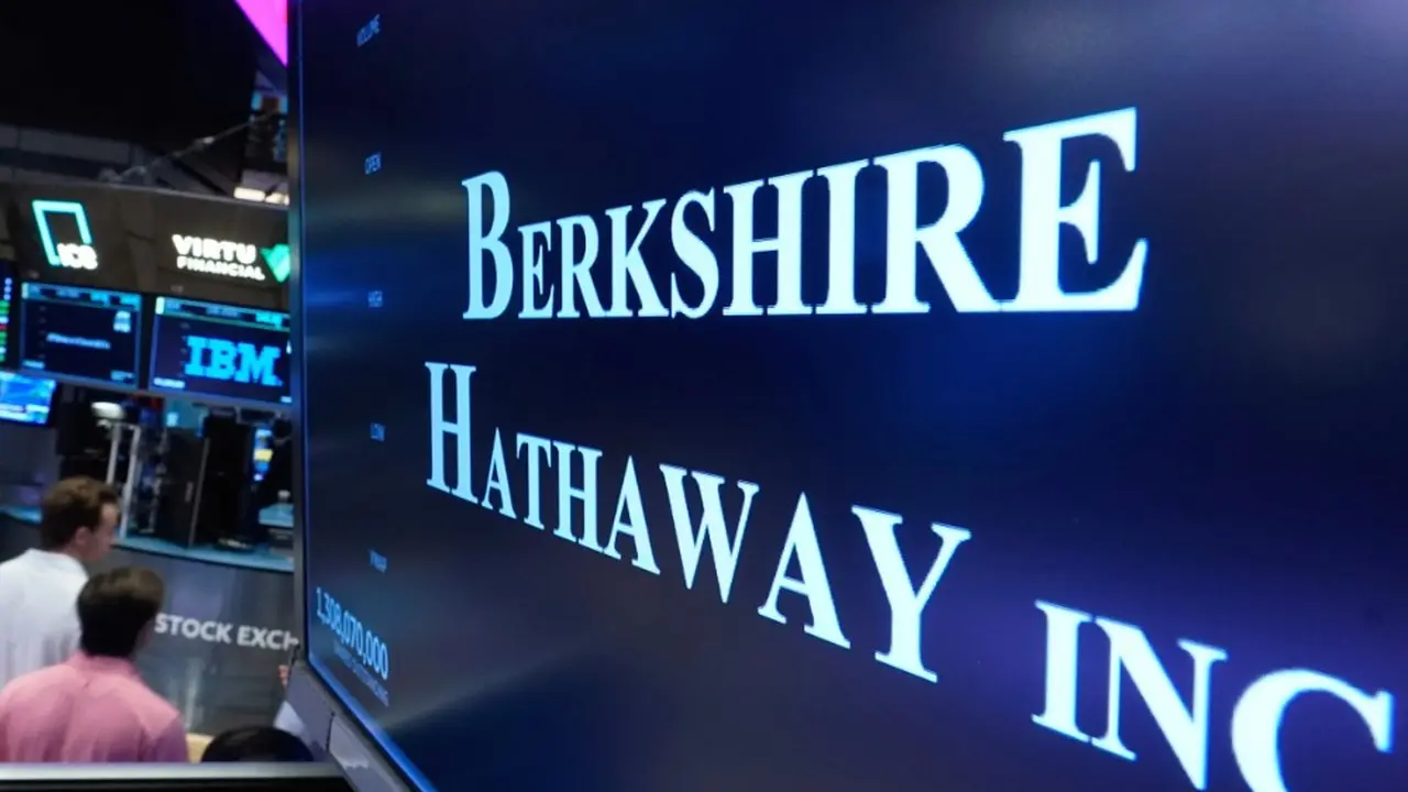 Berkshire Hathaway Siapkan 2 Strategi Masuk Bisnis AI