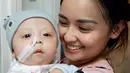 Saat ini perkembangan kesehatan bayi kelahiran 24 Mei 2017 ini semakin membaik. (Foto: instagram.com/joannaalexandra)