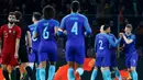 Para pemain Belanda merayakan gol mereka ke gawang Portugal pada laga persahabatan di Stadion Stade de Geneve, Jenewa, Swiss, Senin (26/3). Belanda bantai Portugal 3-0. (KEYSTONE/Salvatore Di Nolfi/Keystone via AP)