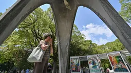 Kubah Bom Atom di Hiroshima menjadi simbol kuat dari kekuatan menghancurkan dari senjata nuklir dan menjadi pengingat dampak mengerikan perang. Bangunan ini merupakan saksi bisu peristiwa pemboman di Hiroshima. (Richard A. Brooks/AFP)