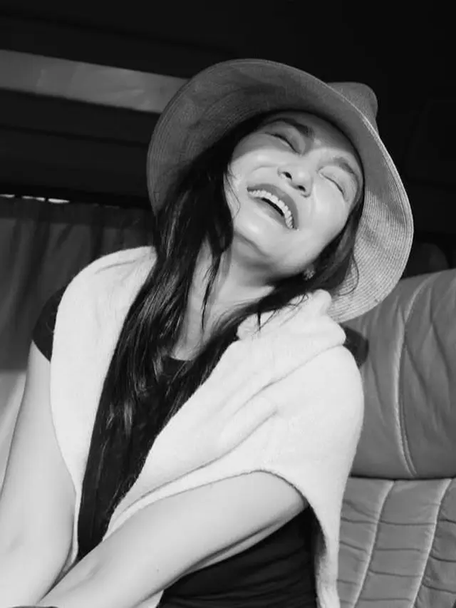 Luna Maya (Instagram/@lunamaya)