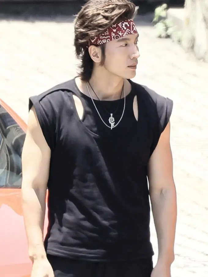 21 Tahun Berlalu, Ini 6 Potret Penampilan Jerry Yan Dandan Ala Tao Ming Tse Lagi