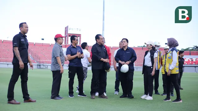 Foto: Tinjau Stadion I Wayan Dipta untuk Ajang Piala Dunia U-20 2023, Erick Thohir Minta Lahan Parkir Diperluas