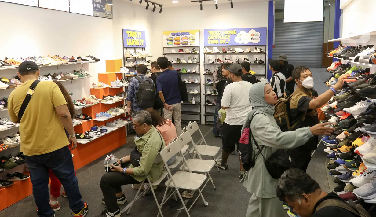 Tahun ini mengusung tema "On to the Next Phase", yang menggambarkan evolusi dunia sneaker dengan fokus yang diperluas ke ranah olahraga. (Liputan6.com/Herman Zakharia)